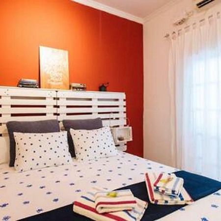 Triana Leon Sanz Apartment Sevilla Bagian luar foto